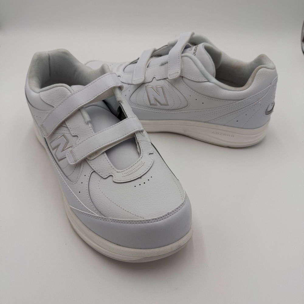 New Balance Men's 577‎ Walking SL-2 Hook & Loop Velcro Straps White Sneakers 15